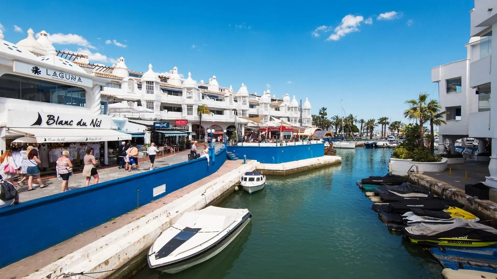 New Solymar Square Apartment Next To Beach Benalmádena 0*,  Hiszpania