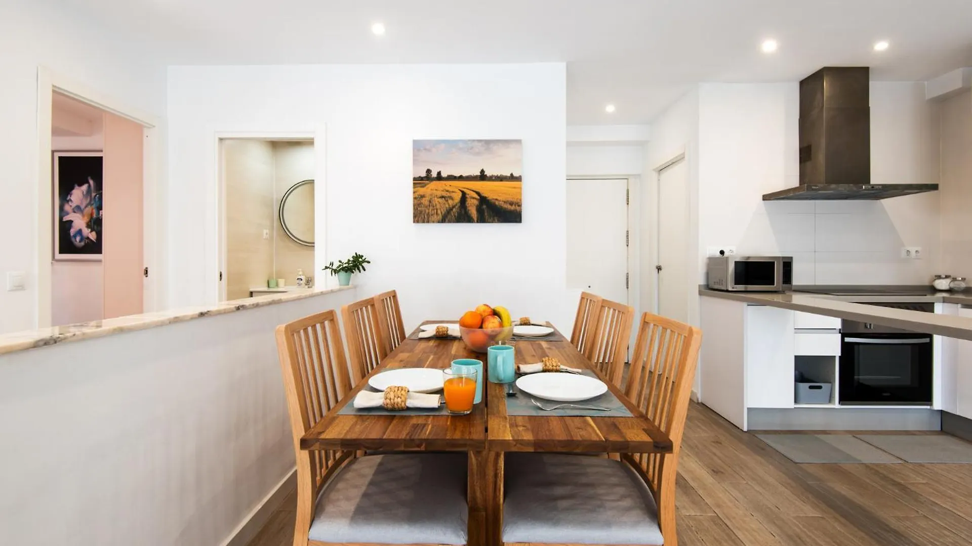 New Solymar Square Apartment Next To Beach Benalmádena 0*,