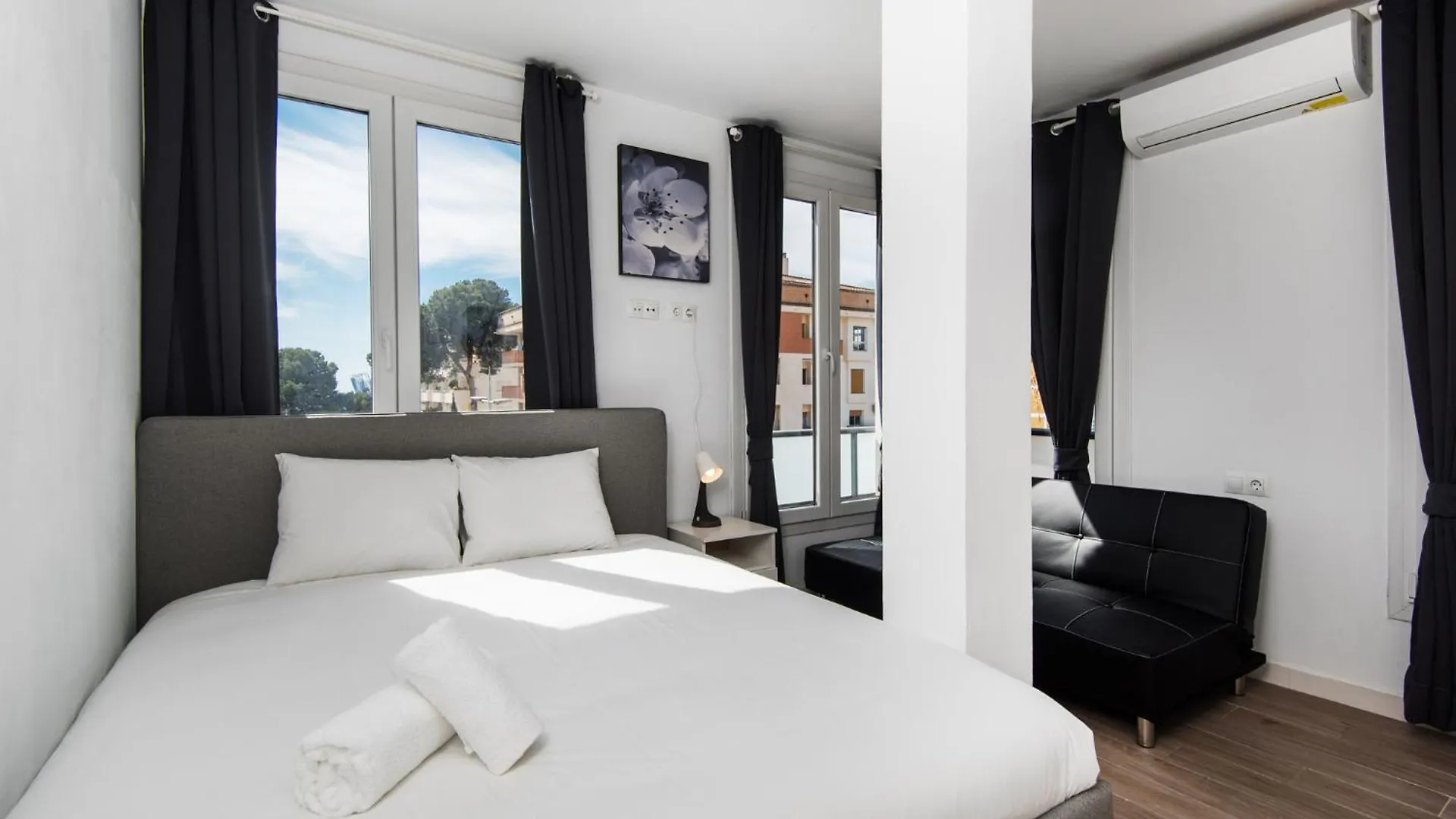 New Solymar Square Apartment Next To Beach بينالماذينا إسبانيا